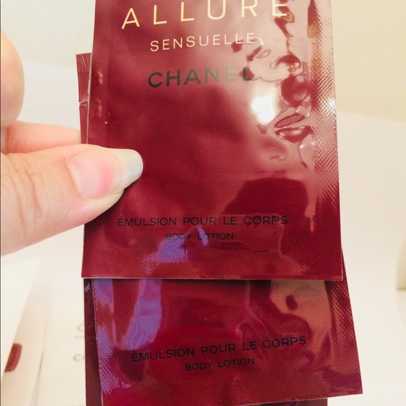 Chanel Bundle Le Blanc, Rouge Coco Gloss, Coco Mademoiselle & more - Picture 7 of 7